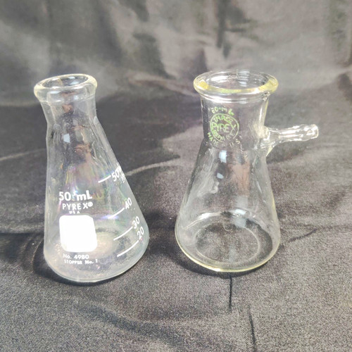 Used pyrex erlenmeyer - used,